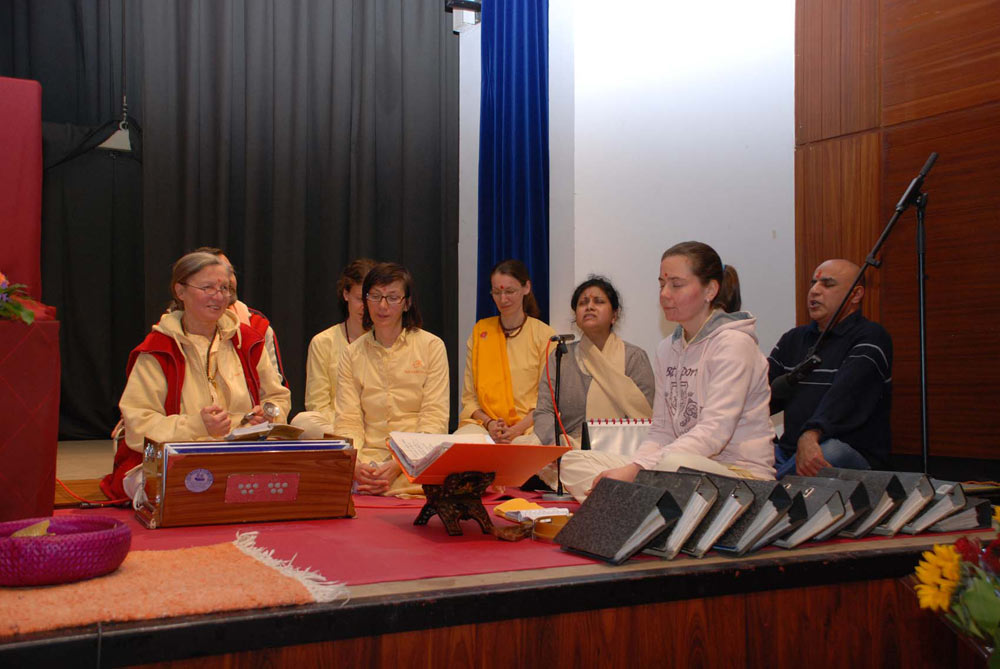 2011_mahashivaratriwien_bhajan